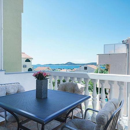 Apartmani Krizanovic Vodice Zewnętrze zdjęcie