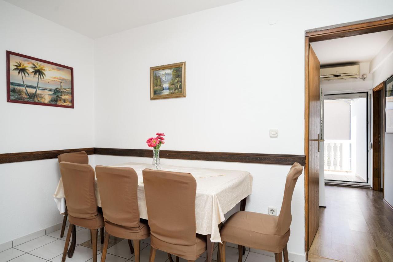 Apartmani Krizanovic Vodice Zewnętrze zdjęcie