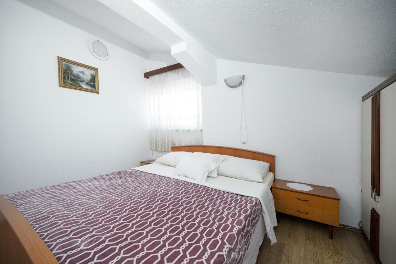 Apartmani Krizanovic Vodice Zewnętrze zdjęcie