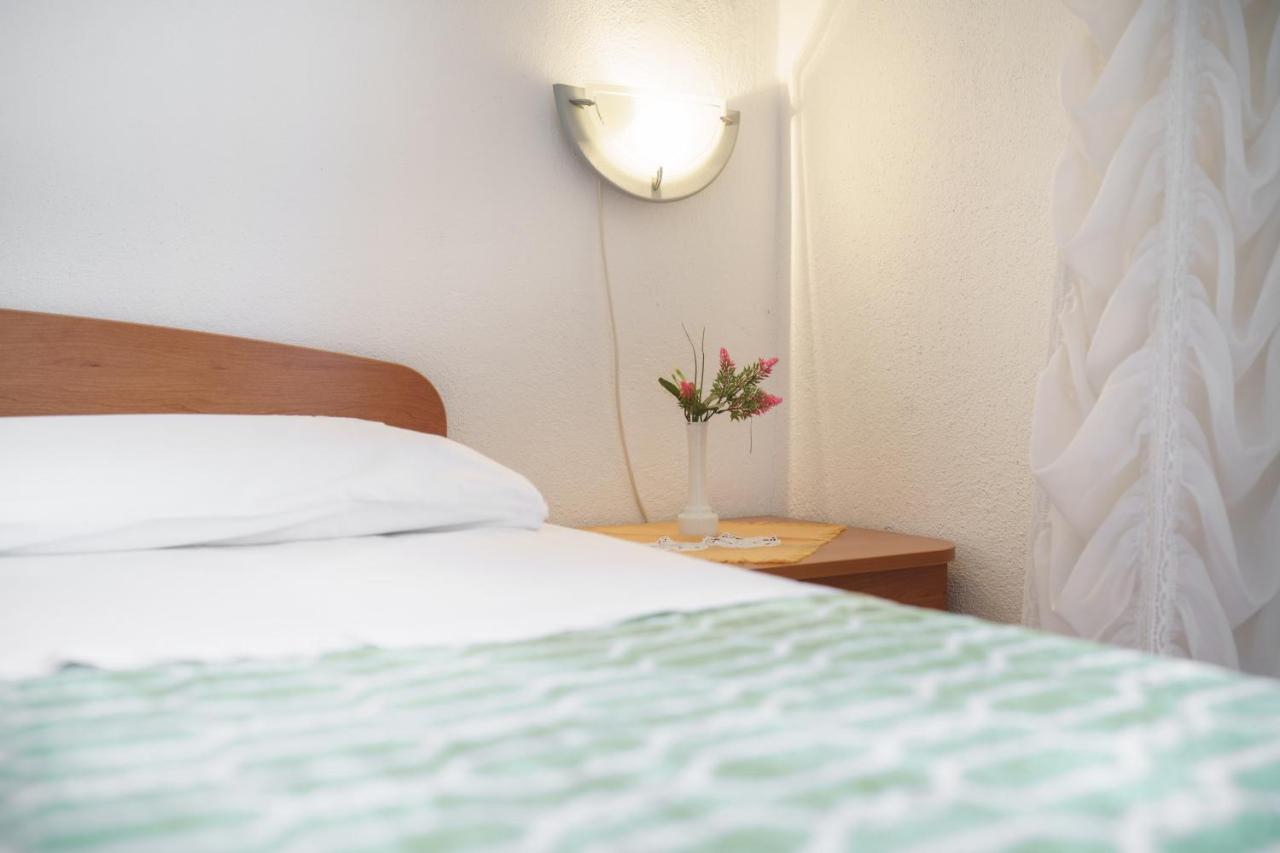 Apartmani Krizanovic Vodice Zewnętrze zdjęcie