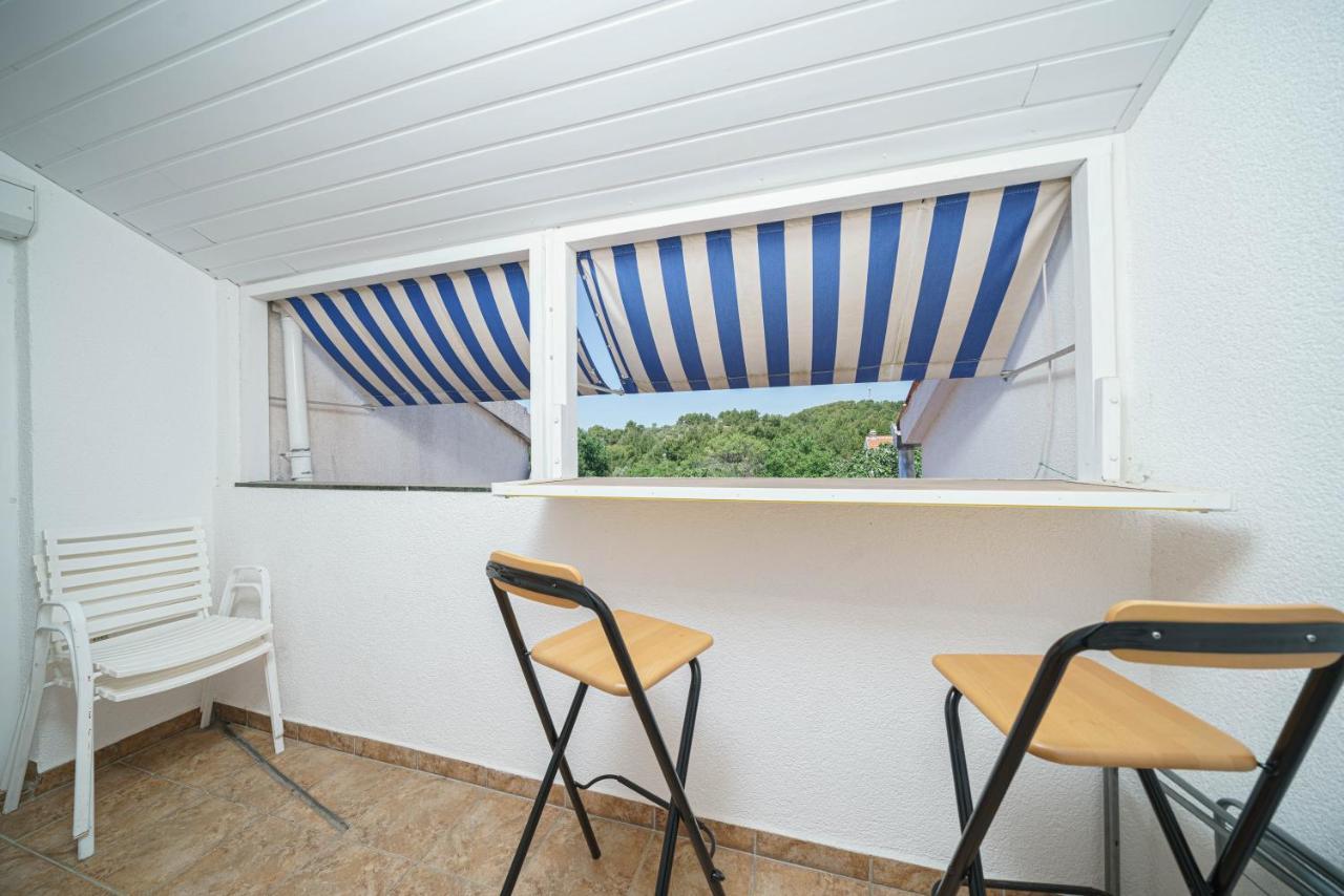 Apartmani Krizanovic Vodice Zewnętrze zdjęcie